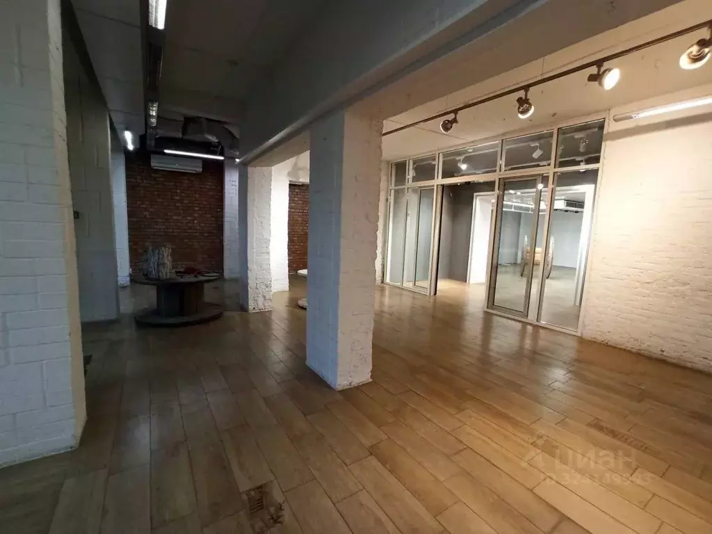 Помещение свободного назначения в Краснодарский край, Краснодар ... - Фото 2