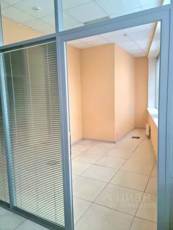 Офис в Московская область, Химки городской округ, д. Дубровки ул. ... - Фото 2