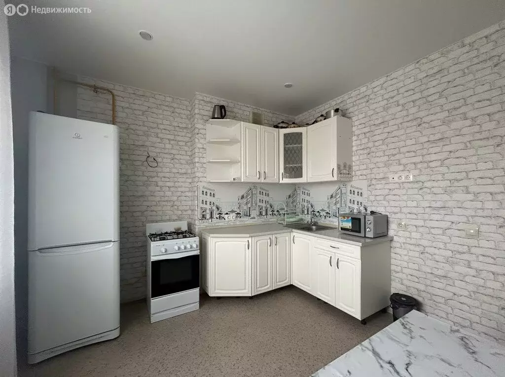 1-комнатная квартира: Волгоград, улица Героев Тулы, 7 (42 м) - Фото 1