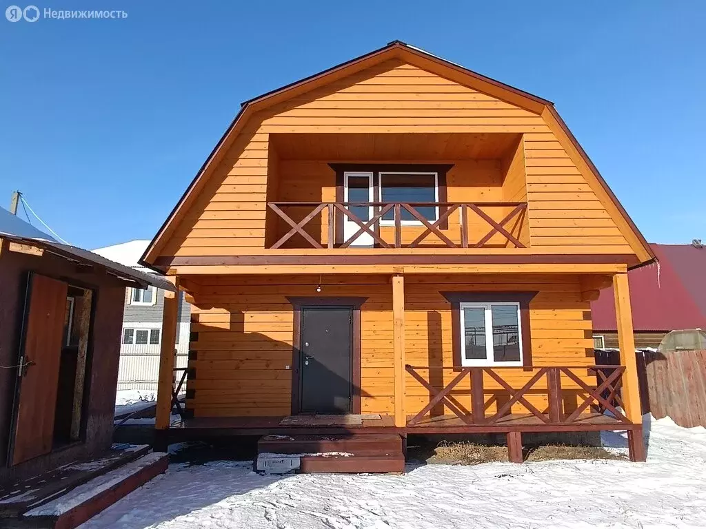 Дом в Хомутово, Ленская улица (220 м) - Фото 1