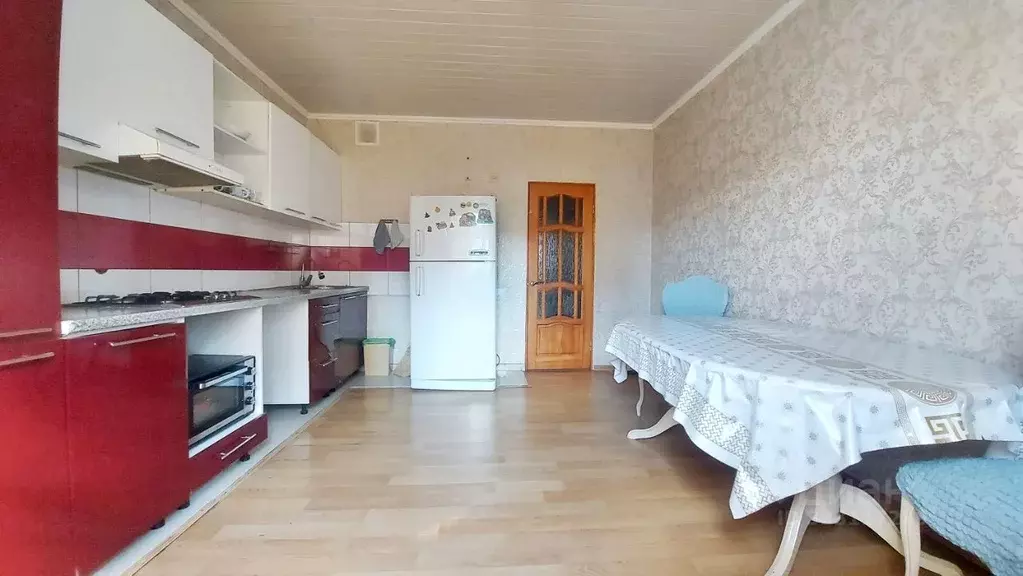 3-к кв. Астраханская область, Астрахань Боевая ул., 38 (95.1 м) - Фото 2