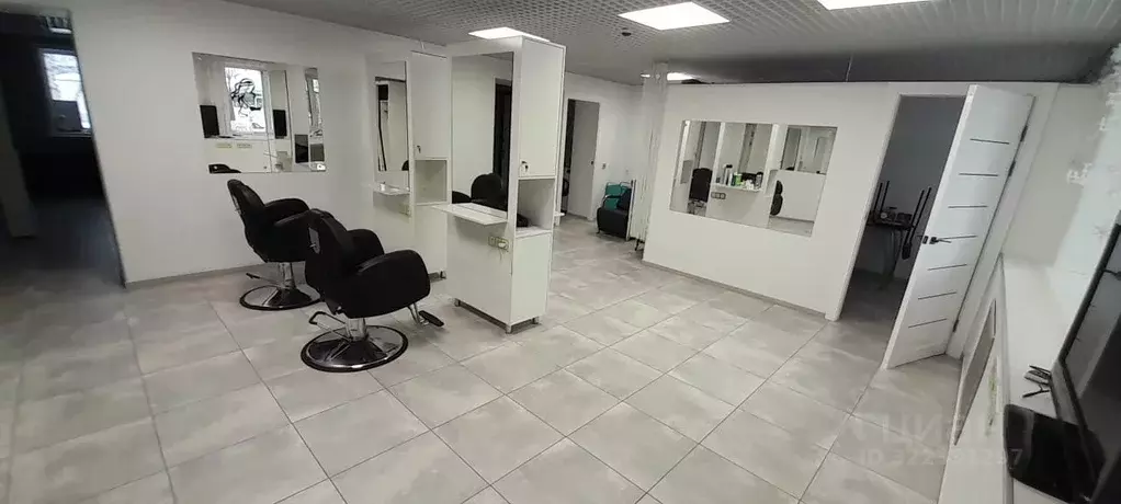 Помещение свободного назначения в Сахалинская область, Южно-Сахалинск ... - Фото 1