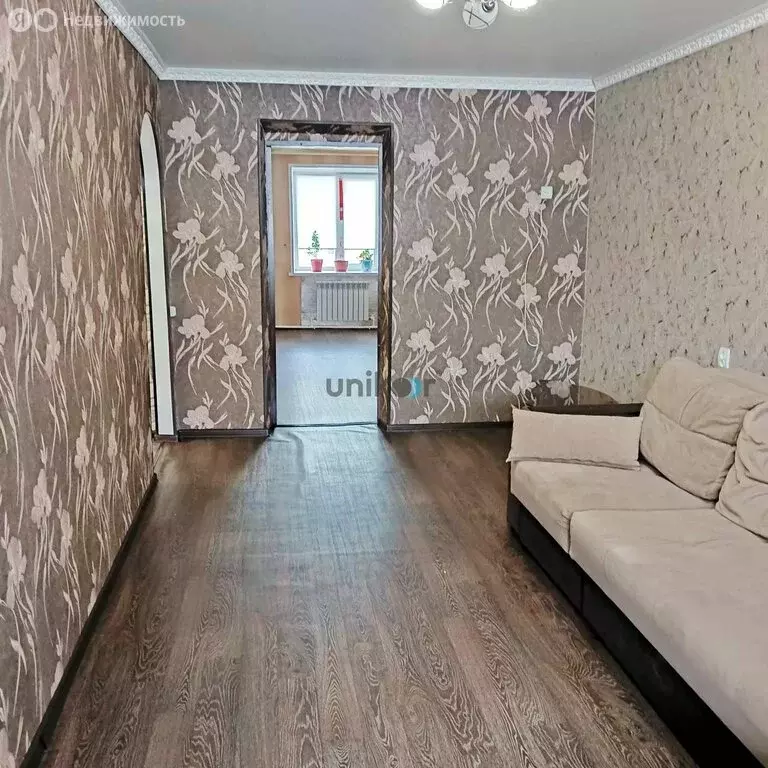 3-комнатная квартира: село Кандры, улица Ленина, 10Б (59 м) - Фото 1