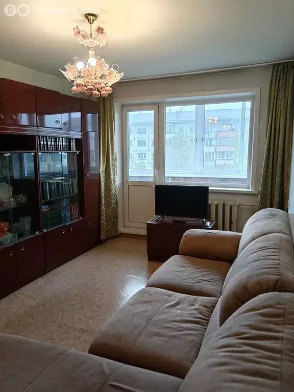 2-комнатная квартира: Иркутск, улица Трилиссера, 106 (47.8 м) - Фото 1
