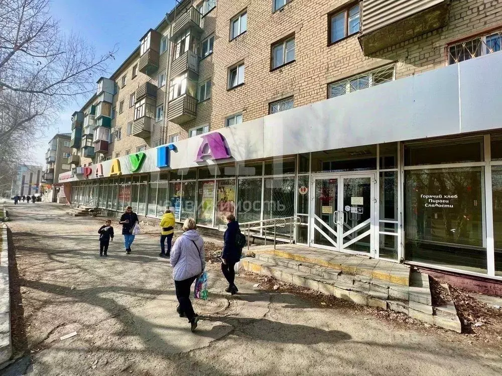 Торговая площадь в Челябинская область, Челябинск ул. Бажова, 42 (100 ... - Фото 1