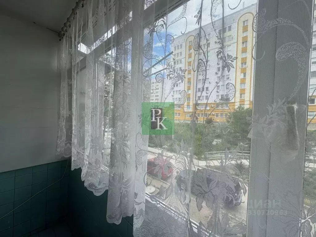 2-к кв. Севастополь ул. Хрусталева, 173 (53.9 м) - Фото 2