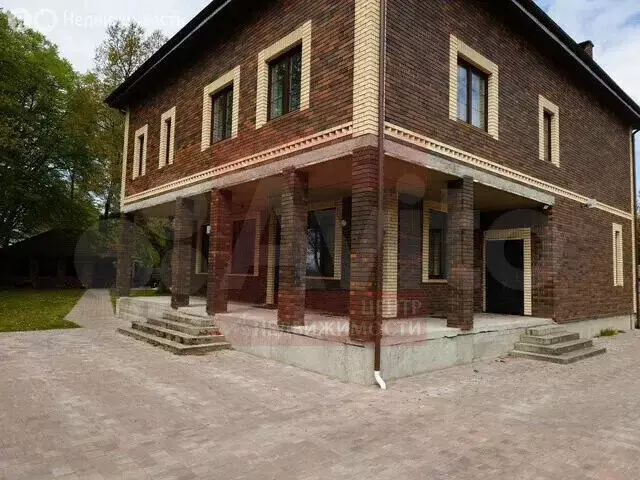 Дом в посёлок Красноторовка, Молодёжная улица, 1 (345 м) - Фото 1