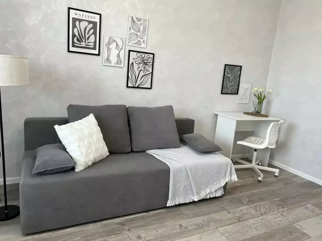 1-к кв. Волгоградская область, Волжский просп. Имени Ленина, 393 (42.0 ... - Фото 1