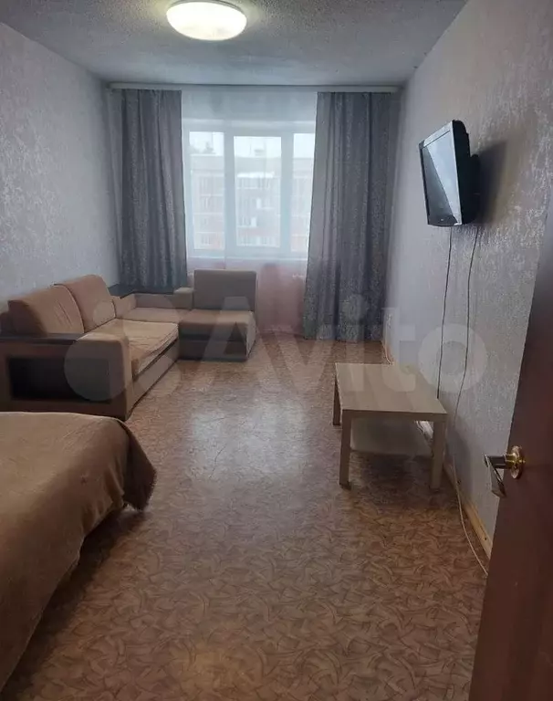 1-к. квартира, 43 м, 9/10 эт. - Фото 1