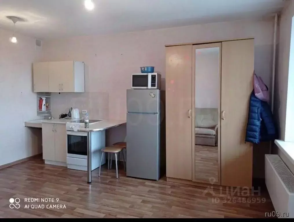 Студия Томская область, Томск Черемошники мкр, пер. Светлый, 35 (24.0 ... - Фото 1