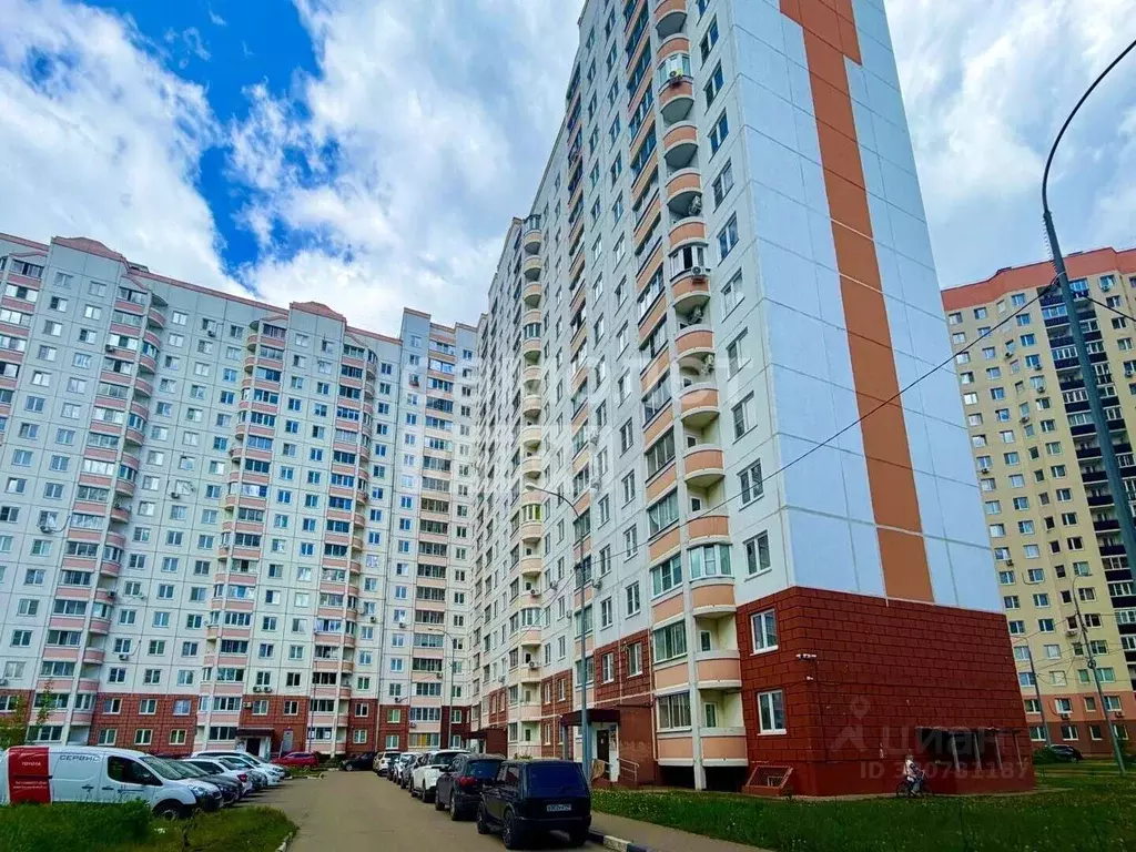 2-к кв. Московская область, Чехов Центральная ул., 41 (55.5 м) - Фото 1