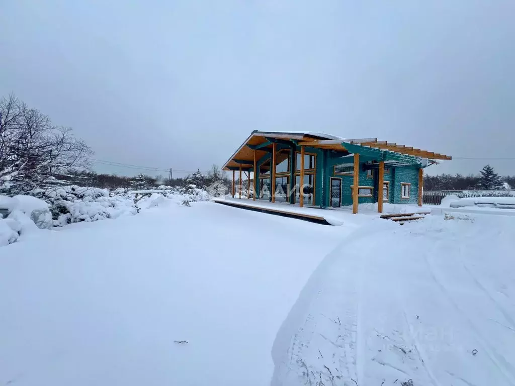 Дом в Сахалинская область, Корсаковский городской округ, с. Охотское ... - Фото 1