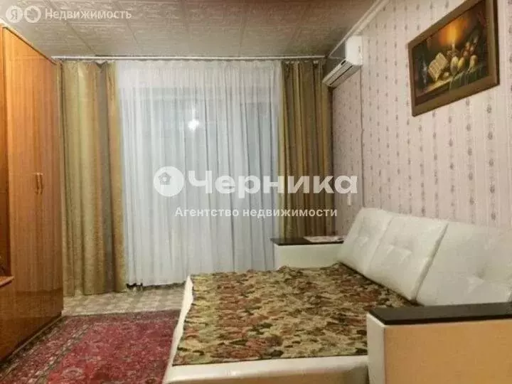 1-комнатная квартира: Шахты, улица Шевченко, 74 (32 м) - Фото 2