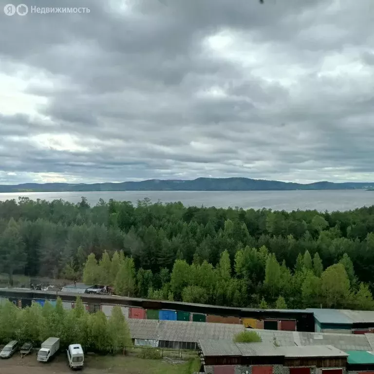 3-комнатная квартира: Усть-Илимск, улица Карла Маркса, 55 (70.3 м) - Фото 2