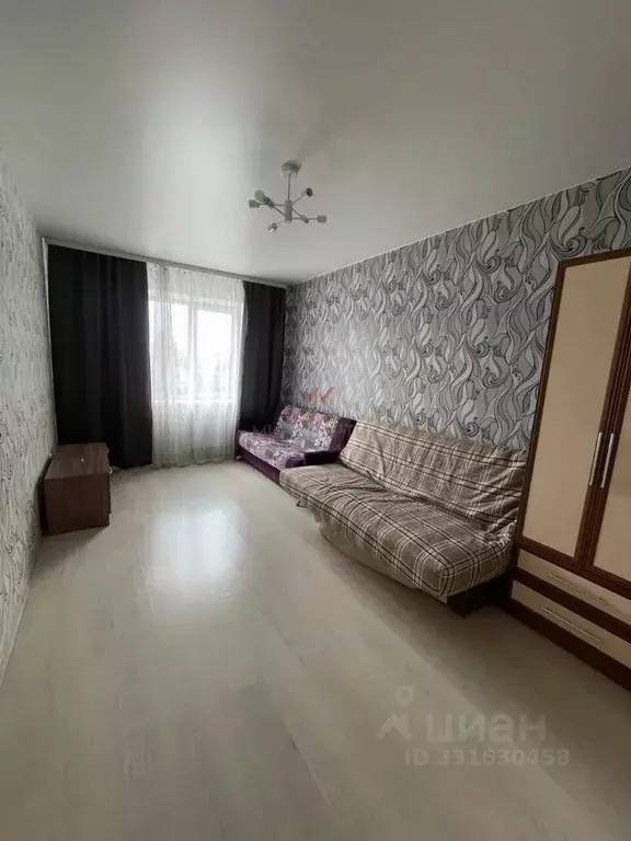 1-к кв. Хакасия, Абакан ул. Кирова, 120А (49.0 м) - Фото 2