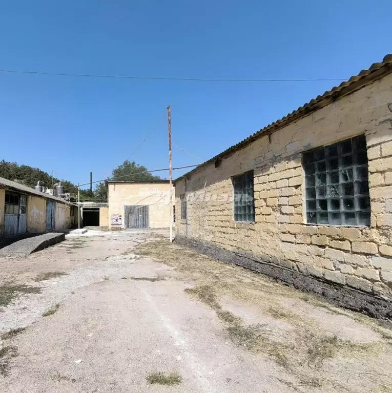 Склад в Крым, Бахчисарайский район, с. Скалистое ул. Ленина, 36к1 (275 ... - Фото 2