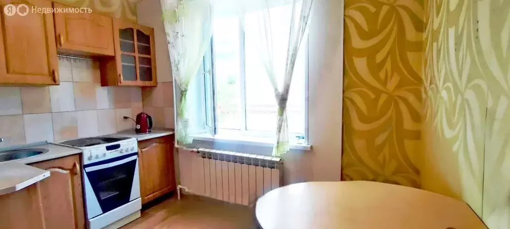 2-комнатная квартира: Петропавловск-Камчатский, Океанская улица, 92Б ... - Фото 0