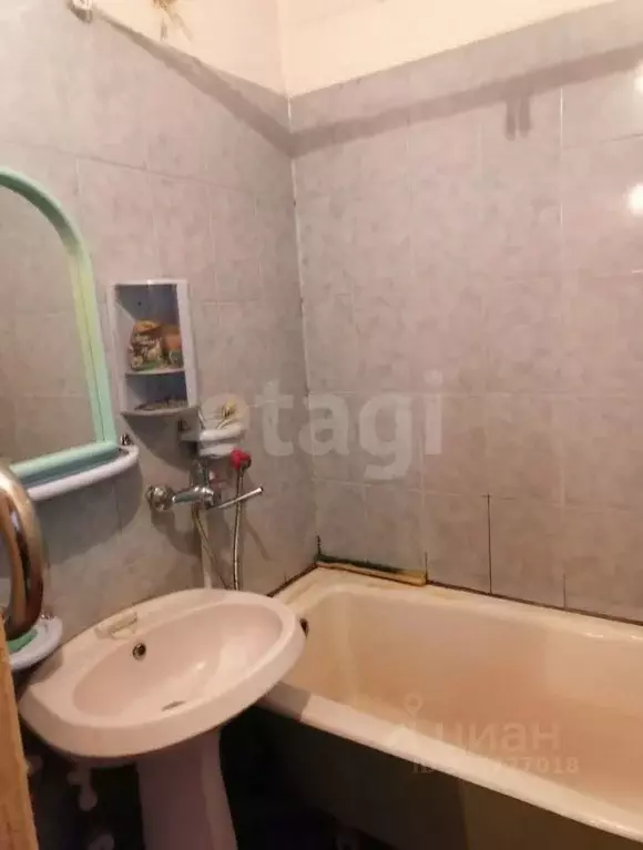 2-к кв. Ярославская область, Рыбинск ул. Моторостроителей, 17 (47.6 м) - Фото 1