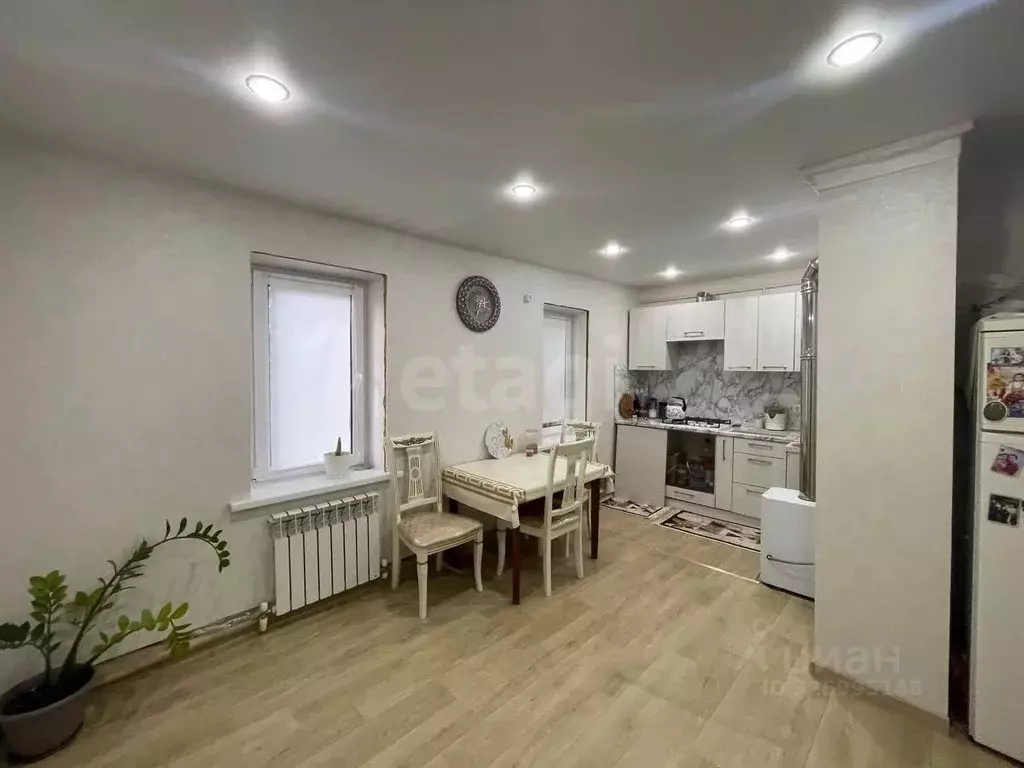 Дом в Саратовская область, Энгельс Школьный пер., 9А (48 м) - Фото 1