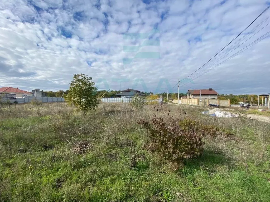 Участок в Крым, Симферопольский район, Перовское с/пос, Дубки 2 массив ... - Фото 1