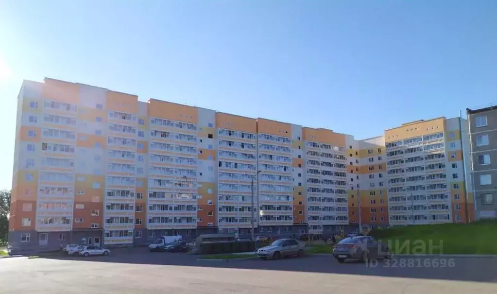 Свободной планировки кв. Пермский край, Пермь ул. Менжинского, 13 ... - Фото 1