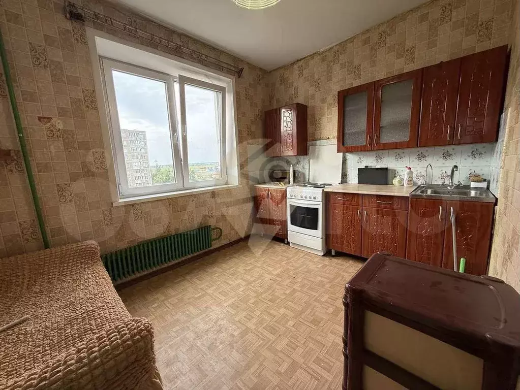 1-к. квартира, 37 м, 4/10 эт. - Фото 0