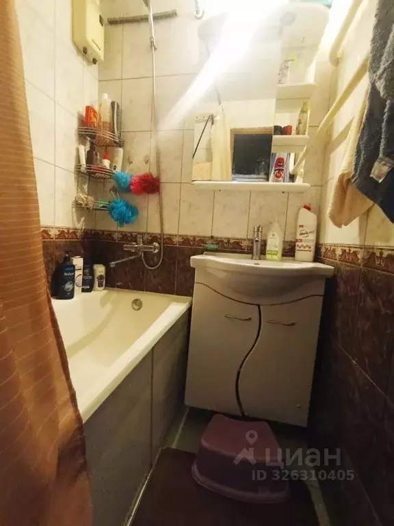 Комната Москва Псковская ул., 12К2 (13.7 м) - Фото 1