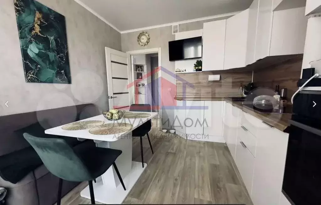 1-к. квартира, 40 м, 5/9 эт. - Фото 0