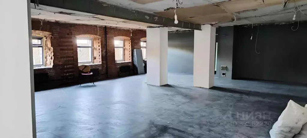 Помещение свободного назначения в Самарская область, Самара Малярный ... - Фото 1