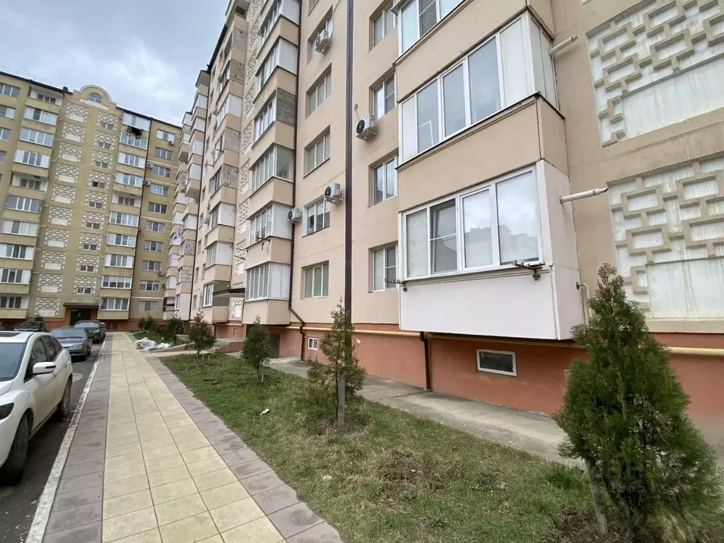 2-к кв. Дагестан, Каспийск ул. Зейнудина Батманова, 16 (75.5 м) - Фото 1