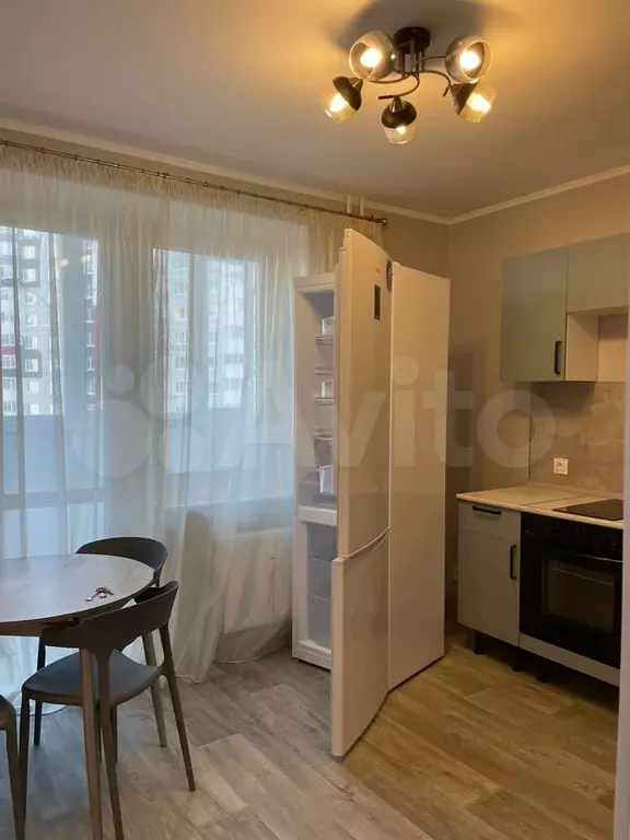 1-к. квартира, 38 м, 3/14 эт. - Фото 1