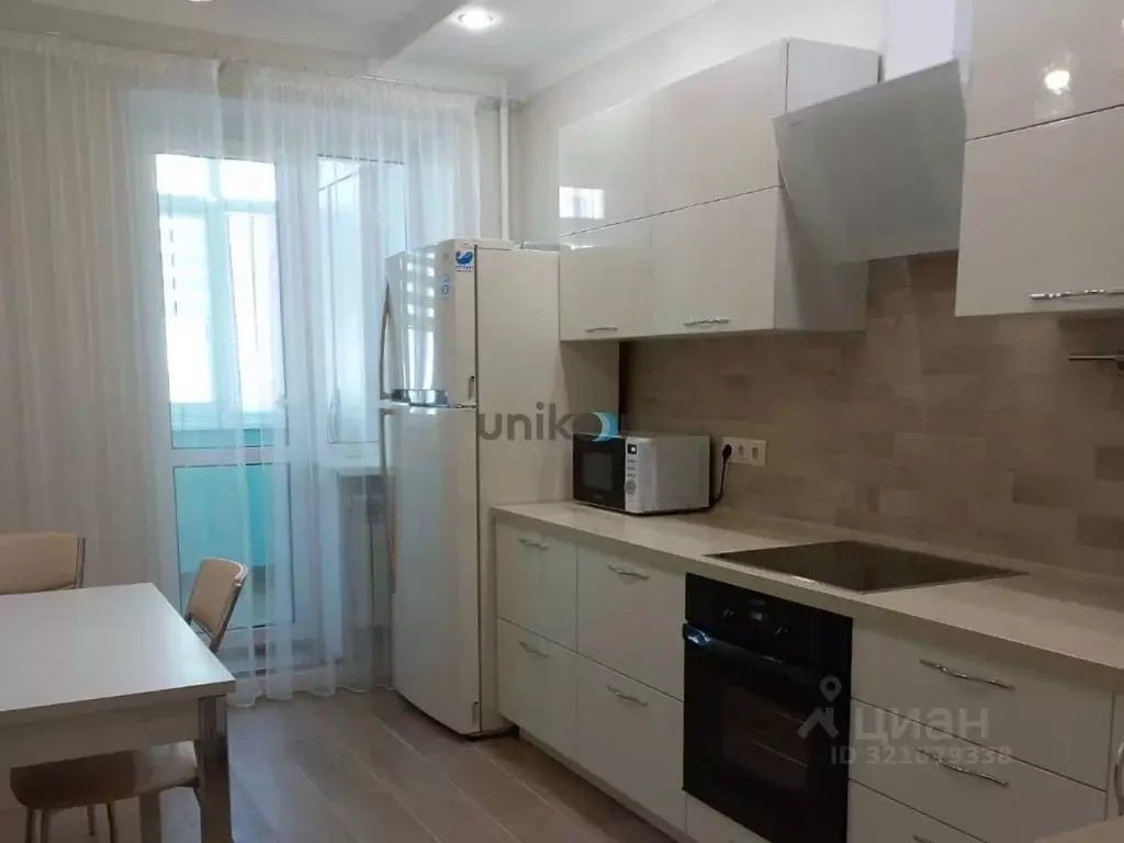 3-к кв. Брянская область, Брянск ул. Дуки, 59/10 (84.0 м) - Фото 1