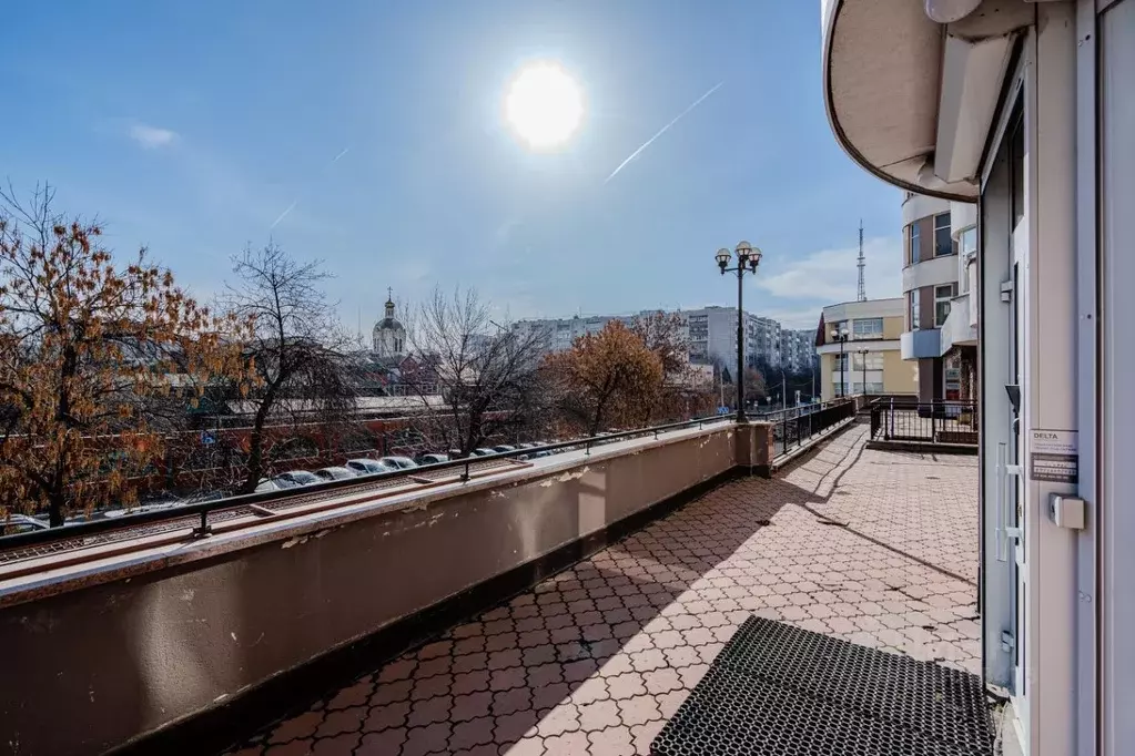 Помещение свободного назначения в Свердловская область, Екатеринбург ... - Фото 2