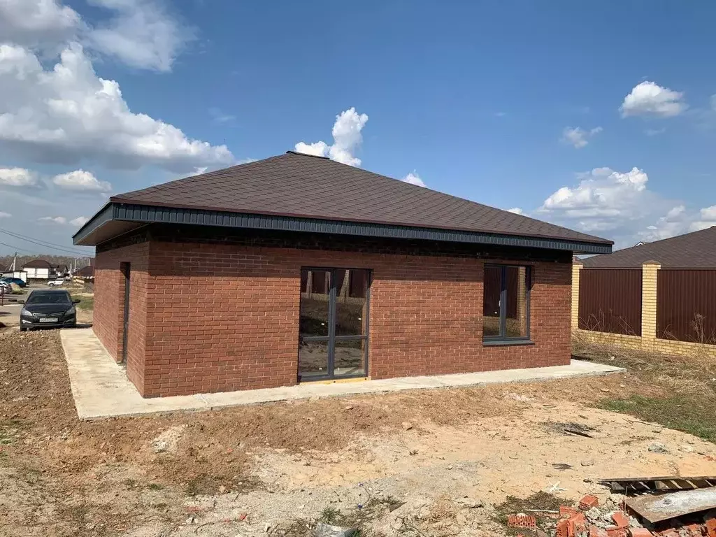 Дом в Нижегородская область, Нижний Новгород д. Подвалиха, ул. ... - Фото 1