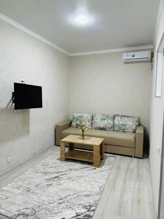 Дом в Дагестан, Дербент ул. У. Буйнакского, 49Б (25 м) - Фото 1