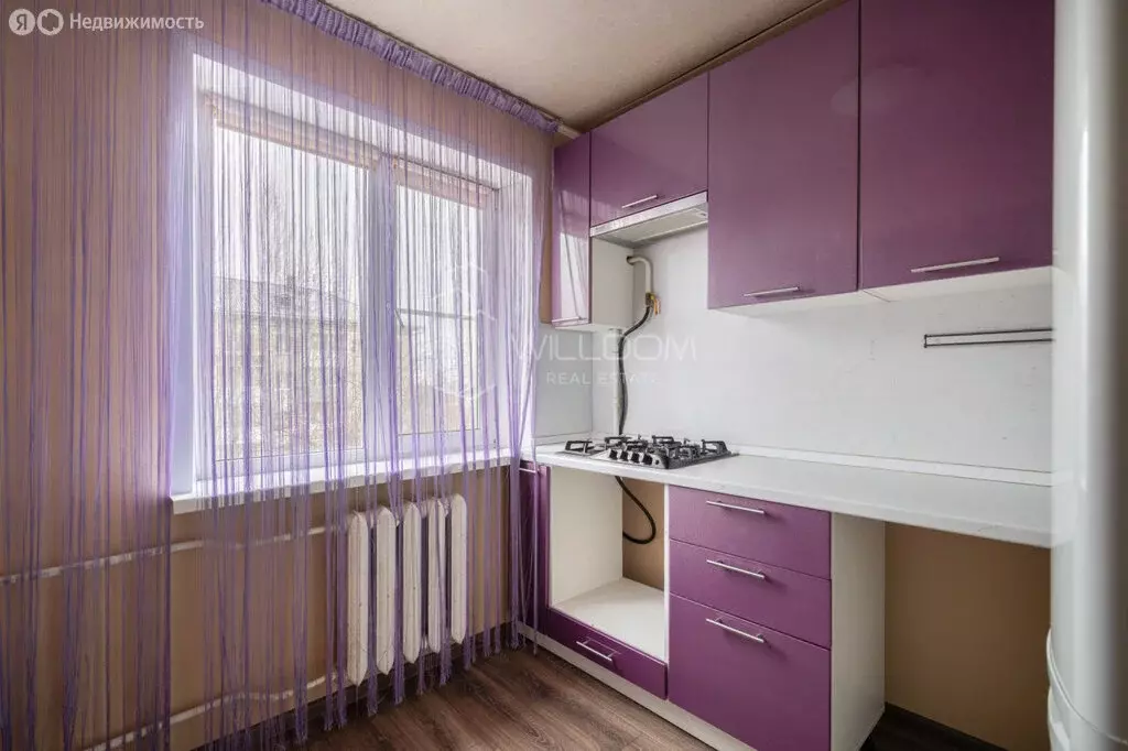 3-комнатная квартира: Екатеринбург, Инженерная улица, 21к1 (54.9 м) - Фото 1