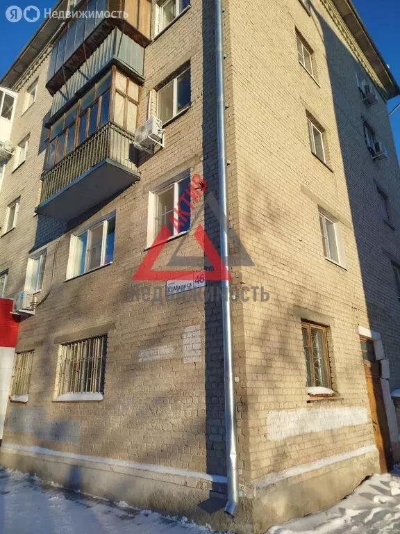 3-комнатная квартира: Каменск-Уральский, улица Карла Маркса, 46 (41.6 ... - Фото 1