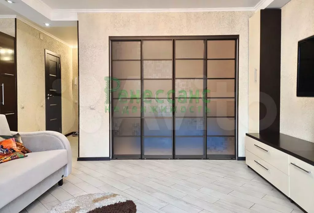 1-к. квартира, 40 м, 2/10 эт. - Фото 1