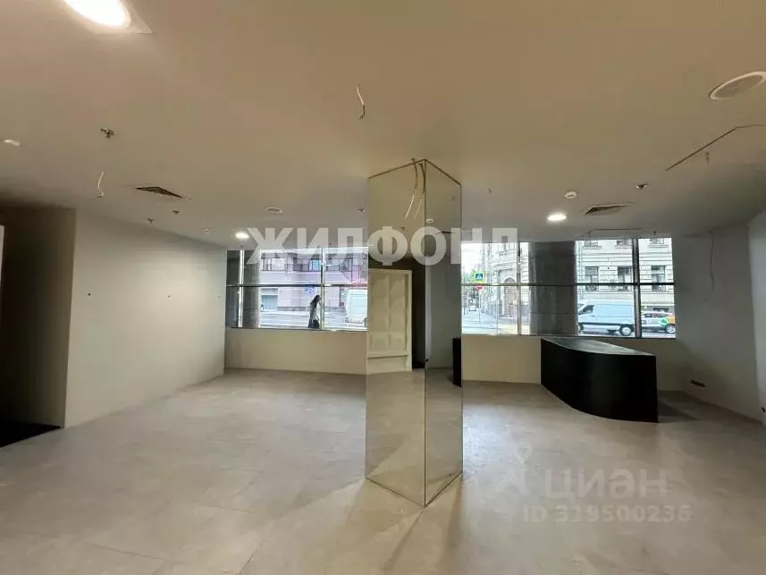 Помещение свободного назначения в Москва Новинский бул., 8 (16 м) - Фото 1