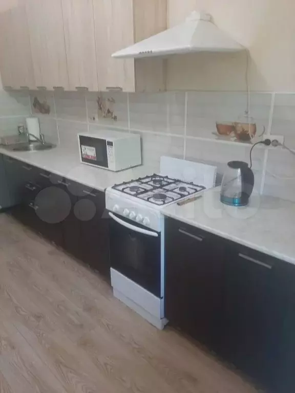 1-к. квартира, 37 м, 1/3 эт. - Фото 0