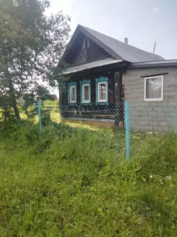 Дом в Нижегородская область, Пильнинский муниципальный округ, с. ... - Фото 0