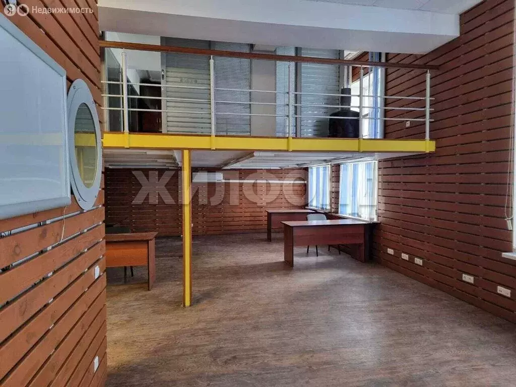 Офис (692 м) - Фото 1