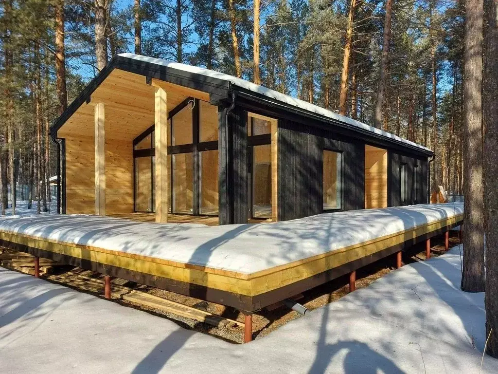 Дом в Алтай, Чемальский район, пос. Усть-Сема ул. Чуйская (111 м) - Фото 1