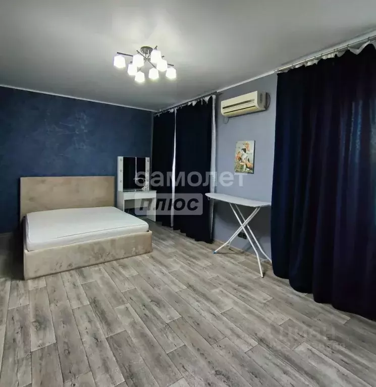 1-к кв. Астраханская область, Астрахань Белгородская ул., 1к3 (50.3 м) - Фото 1