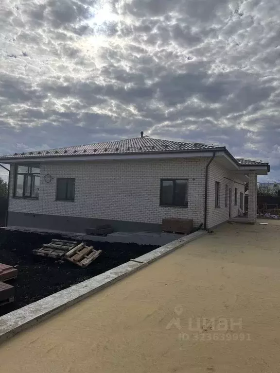 Дом в Пензенская область, Пензенский район, Богословский сельсовет, с. ... - Фото 2