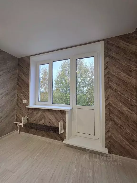 Комната Коми, Сыктывкар ул. Морозова, 126 (18.0 м) - Фото 1