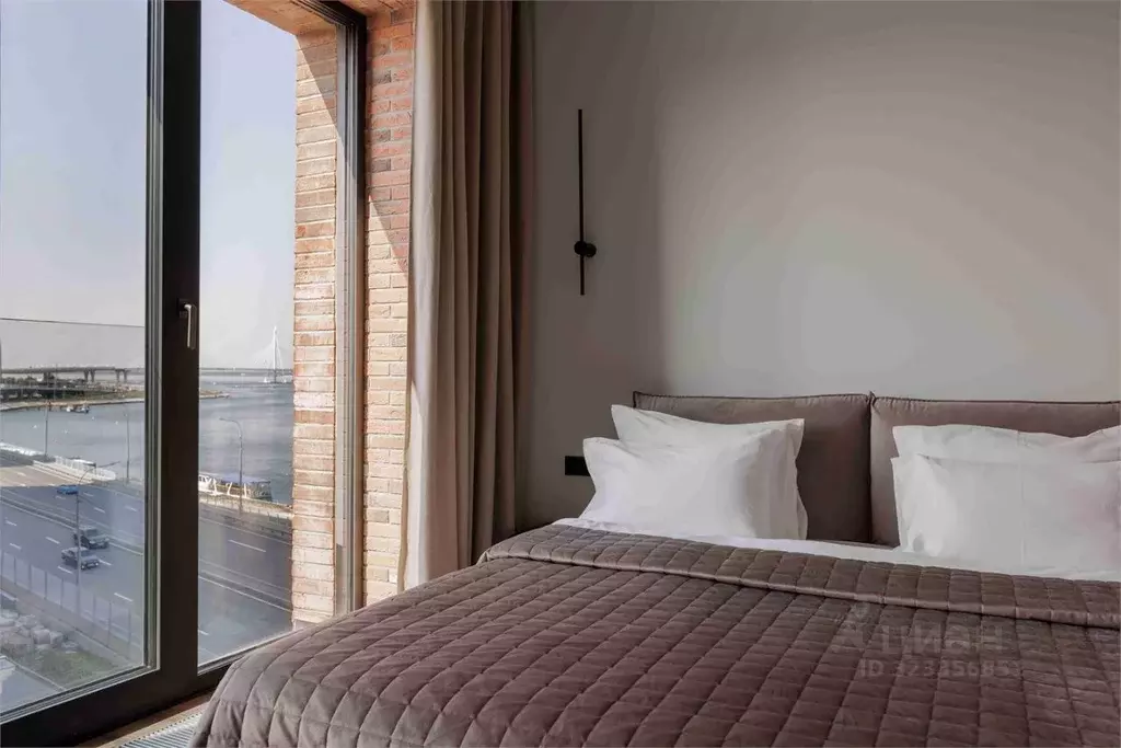 Студия Санкт-Петербург наб. Макарова, 58 (32.0 м) - Фото 2