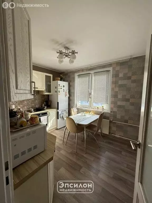 2-комнатная квартира: посёлок Маршала Жукова, 3-й квартал, 2 (55 м) - Фото 1