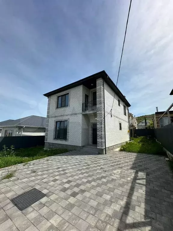 Дом 150 м на участке 3 сот. - Фото 0