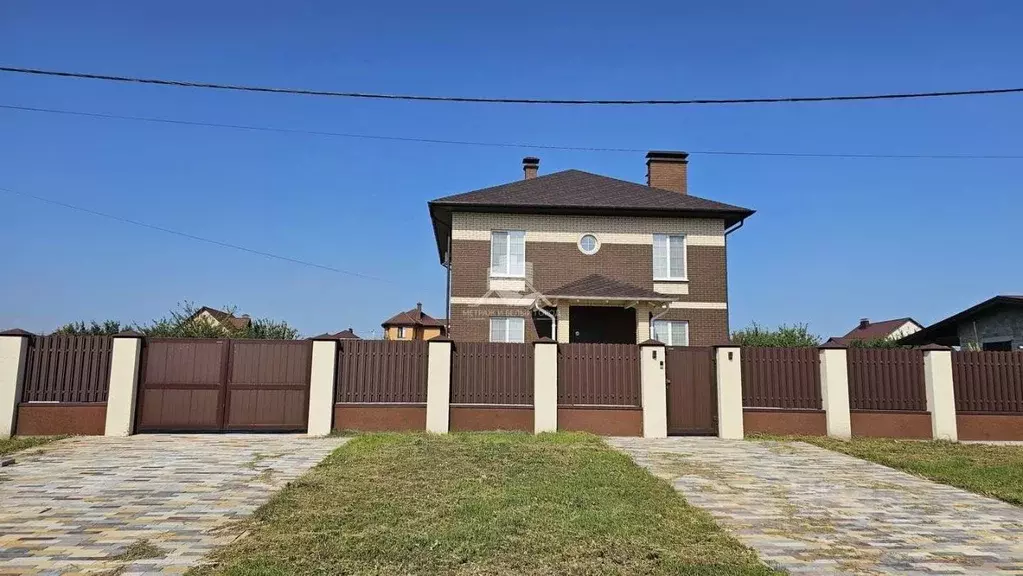 Дом в Белгородская область, Белгородский район, Никольское с/пос, с. ... - Фото 0